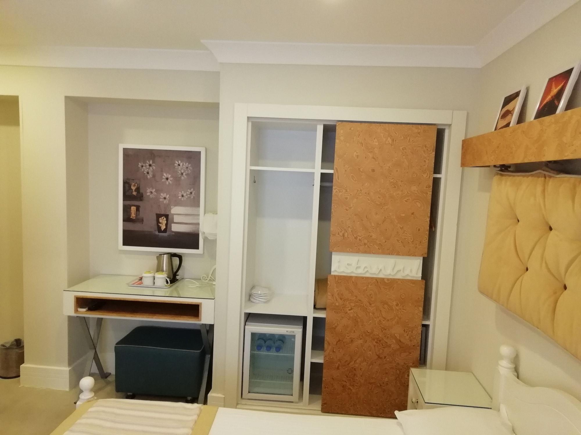 Just Inn Hotel Istanbul Ngoại thất bức ảnh