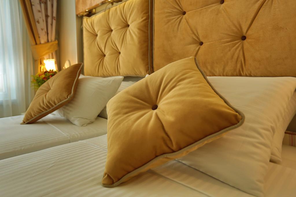 Just Inn Hotel Istanbul Ngoại thất bức ảnh